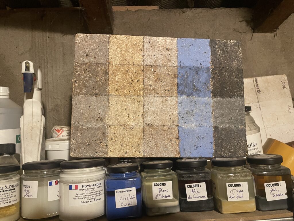 Fabrication sur mesure — objet en mycélium, Fungimaker